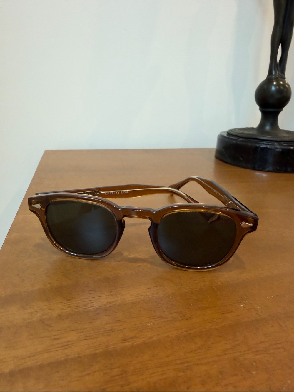 Classic Round Brown Sunglasses - Dark Lenses
